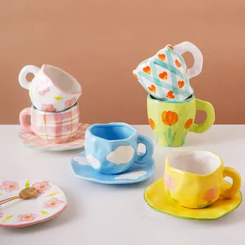 Creative Neregulate Cana Ceramica Cu Farfurie de Mână-pictat Flori Drăguț mic Dejun Lapte cu Suc de Ceașcă de Ceai Biroul de Acasă de Cafea Cana Set Cadou