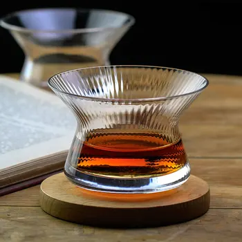 Japonia Cristal Whisky Bol de Sticlă Ceașcă Rotativ Dungă Orz-bree Pahar de Vin, Brandy Snifter Vin Drinkware Set Creativ Împușcat Cani